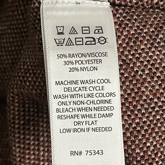 Tahari Plaid Knit Zip-Up Poncho Cape Fringe Brown Black Women’s 2X 3X Plus Size - Picture 11 of 11